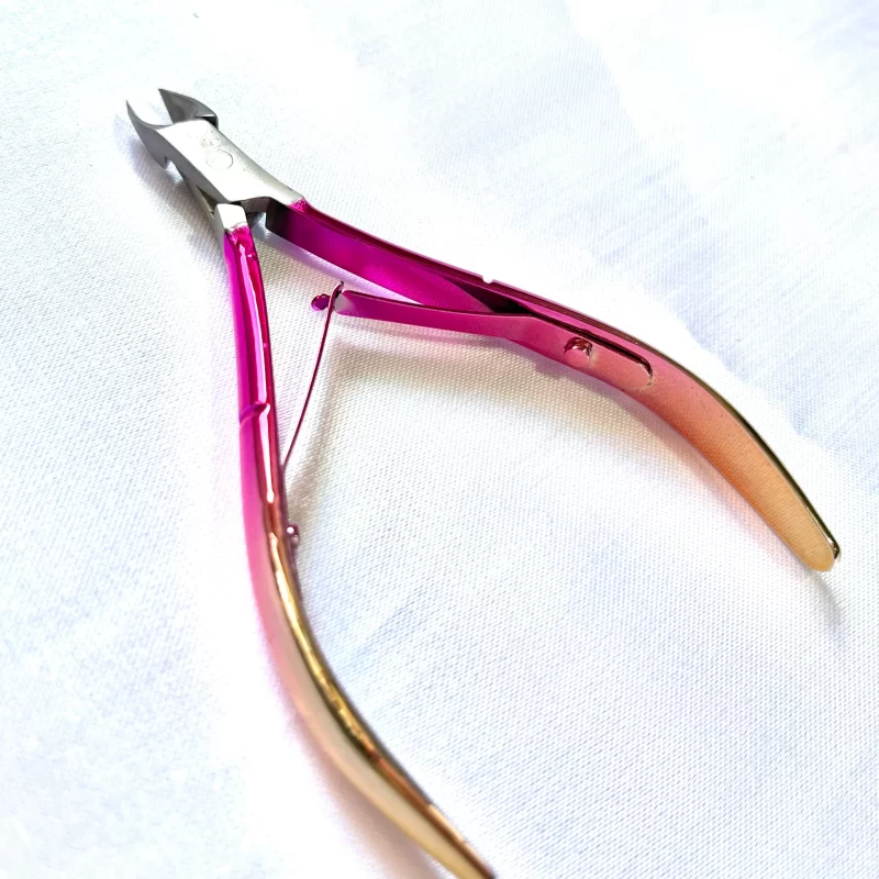 ALICATE GALVANIZADO PUNTA DELGADA