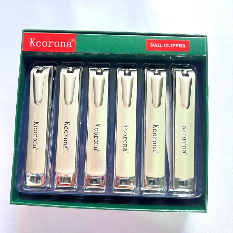 0439 CORTA UÑAS KCORONA